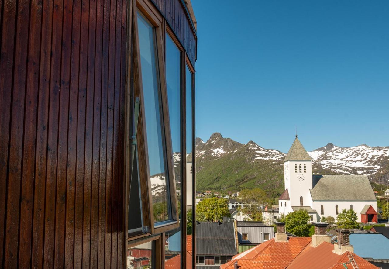 Nordis Apartments - Torget 21 Svolvær Zewnętrze zdjęcie
