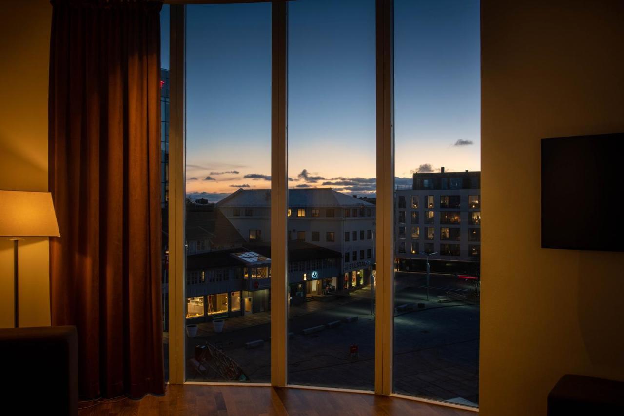 Nordis Apartments - Torget 21 Svolvær Zewnętrze zdjęcie