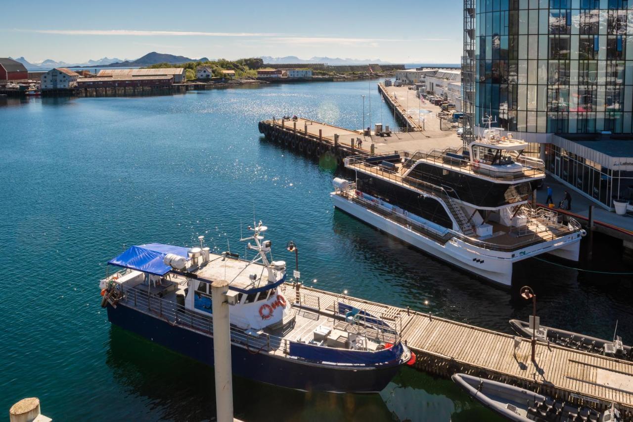 Nordis Apartments - Torget 21 Svolvær Zewnętrze zdjęcie