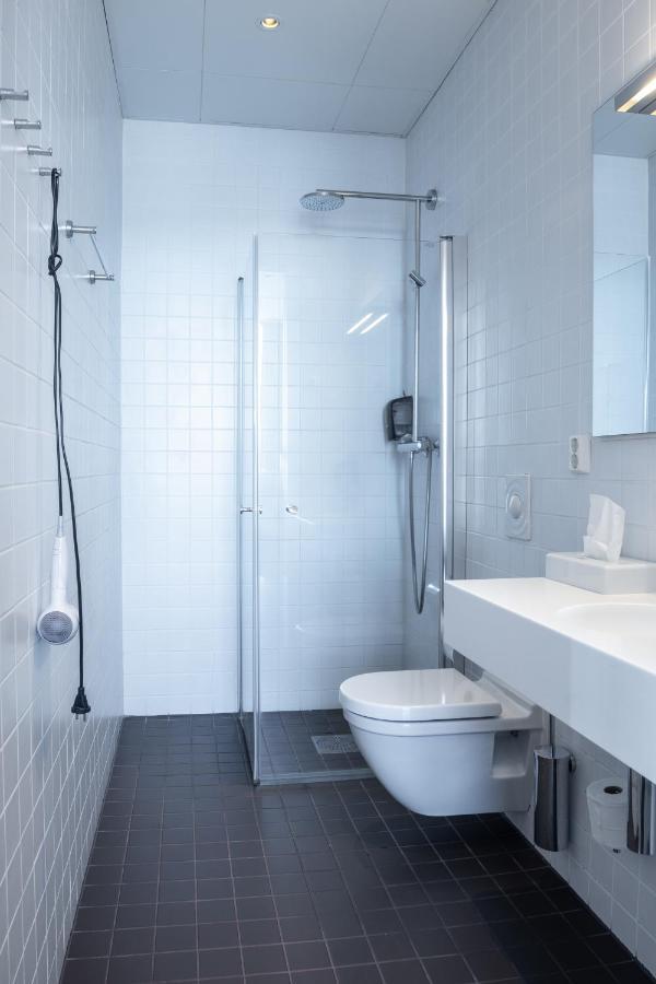 Nordis Apartments - Torget 21 Svolvær Zewnętrze zdjęcie