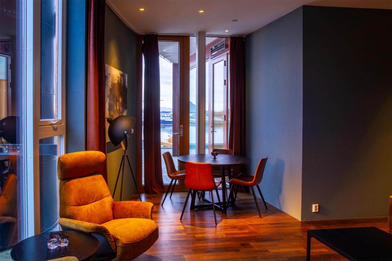 Nordis Apartments - Torget 21 Svolvær Zewnętrze zdjęcie