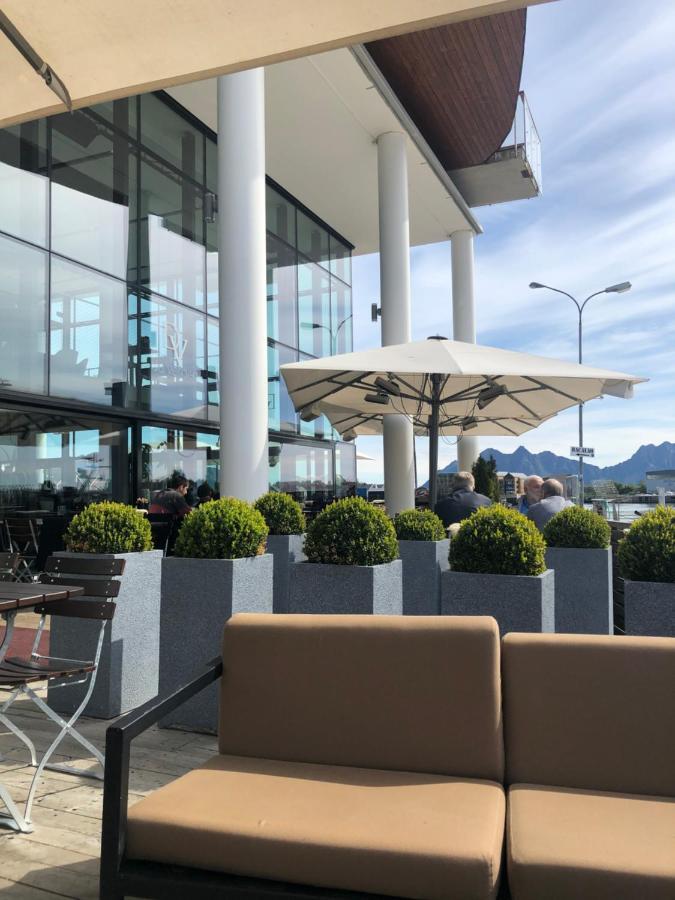 Nordis Apartments - Torget 21 Svolvær Zewnętrze zdjęcie